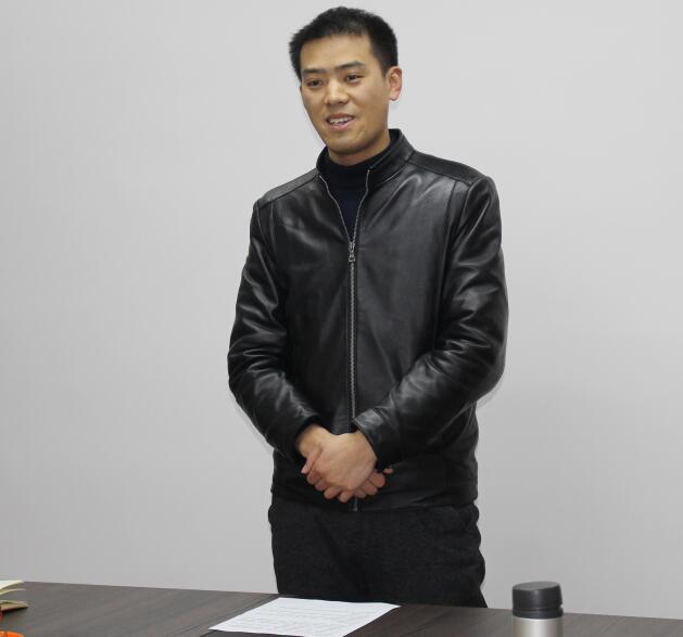 技術部經理張戈 技術部經理張戈