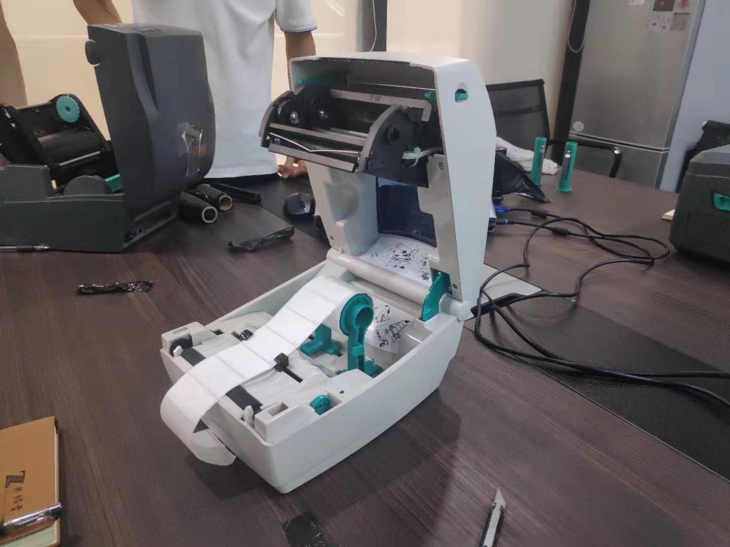 安裝條碼碳帶 安裝條碼碳帶